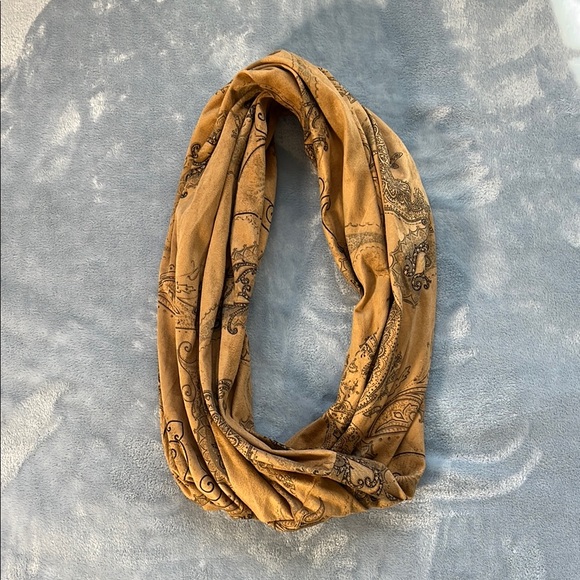 The Unbranded Brand Accessories - Women's Elegant Tan Infinity Scarf